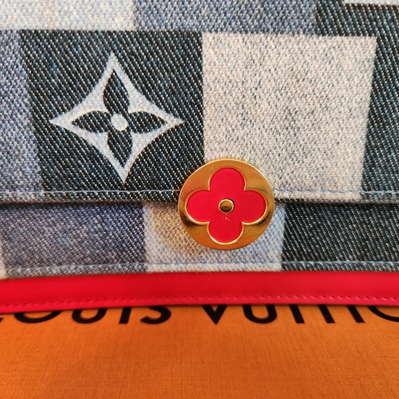 Louis Vuitton Denim Crossbody Bag - Picture 6 of 7